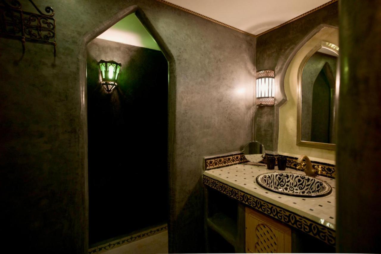 Riad Laylati Riad